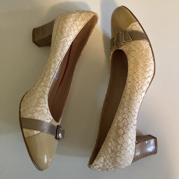 👠✨ Vintage Rolando Bellagio Beige & Taupe Leather Block Heel Pumps  ✨👠 - Picture 5 of 11